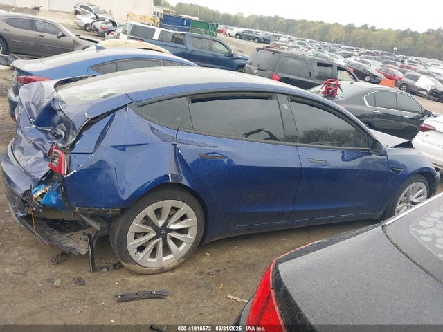 5YJ3E1EA3MF018246 Tesla MODEL 3