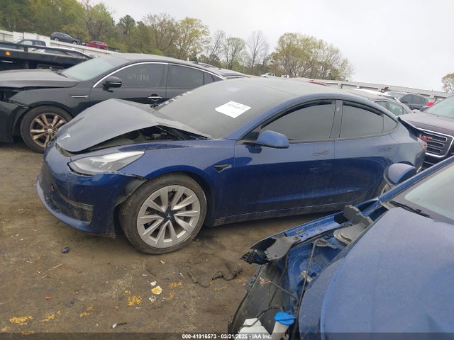 5YJ3E1EA3MF018246 Tesla MODEL 3