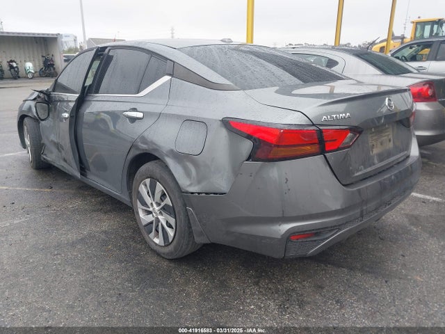 Nissan 2020 2020 1N4BL4BV2LC166223 Image 3