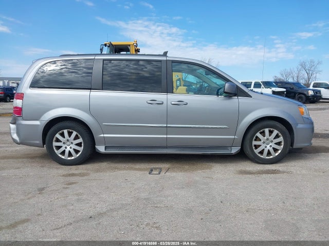 2C4RC1BG1GR206426 Chrysler Town & Country Touring