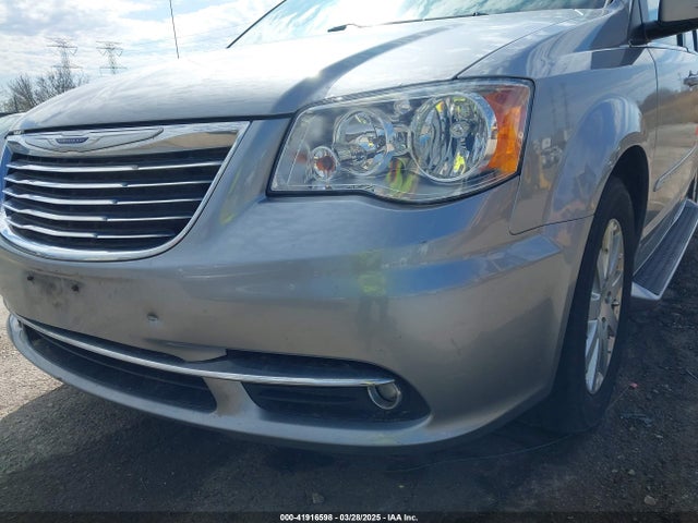 2C4RC1BG1GR206426 Chrysler Town & Country Touring