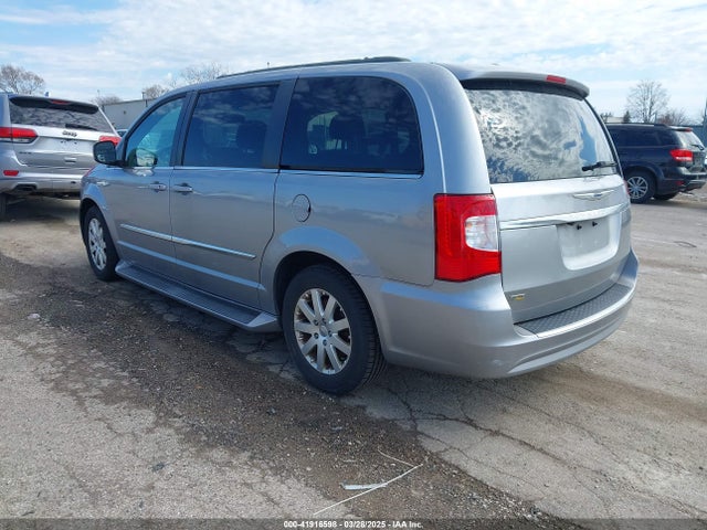 2C4RC1BG1GR206426 Chrysler Town & Country Touring