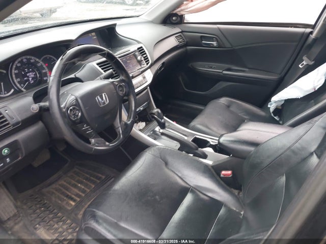 Honda k24w1 2015 1HGCR2F82FA132368 Image 5