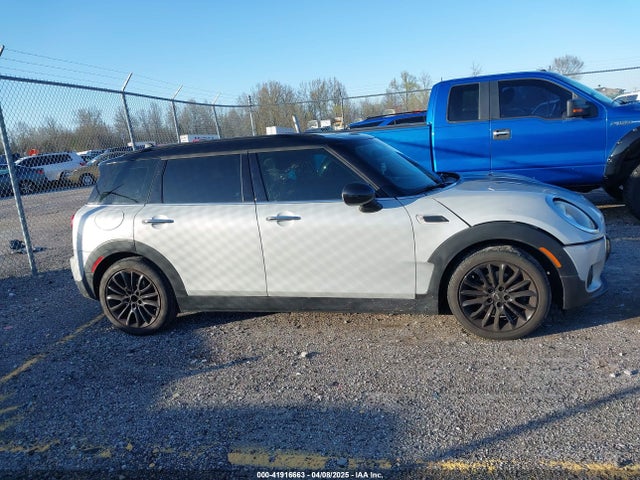 Mini Clubman Cooper 2019 WMWLN5C56K2E34756 Image 13