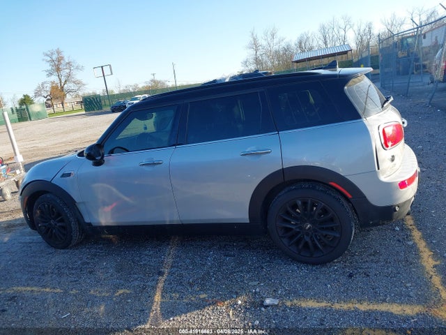Mini Clubman Cooper 2019 WMWLN5C56K2E34756 Image 14