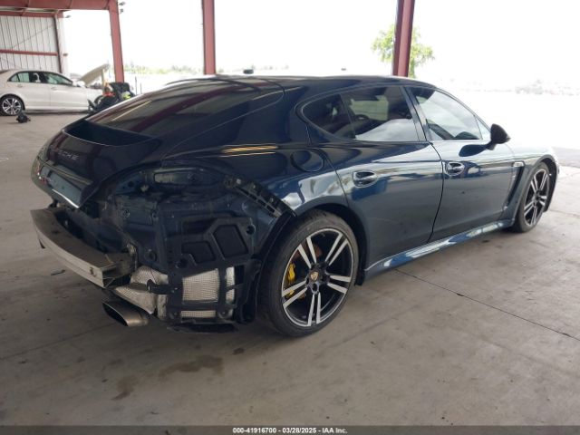2011 PORSCHE PANAMERA WP0AA2A78BL011452 Photo 3