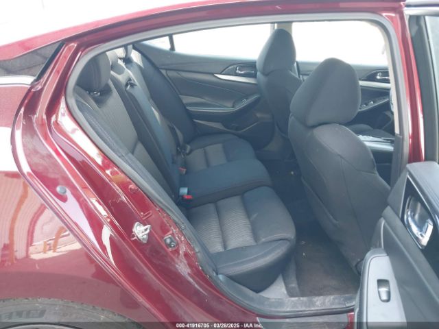 1N4AA6AP2HC418947 Nissan Maxima 3.5 S