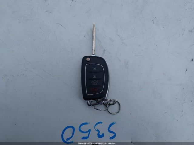 5NPE24AF8HH475632 Hyundai SONATA SE
