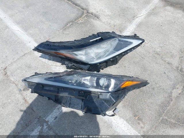 JTJHZKEA1M2022585 Lexus Rx 350l