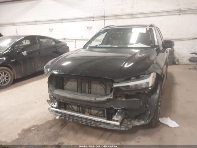 YV4L12RL4P1267842 Volvo Xc60 B5 Plus Dark Theme