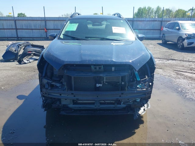 4S4WMABD8R3422240 Subaru Ascent Premium 8-passenger