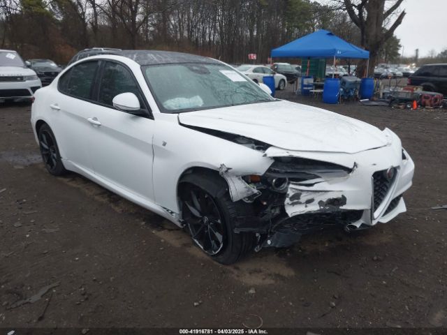 2022 ALFA ROMEO GIULIA ZARFAMBN1N7666151