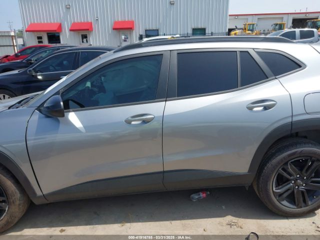 KL77LKEP2SC100994 Chevrolet Trax Fwd Activ