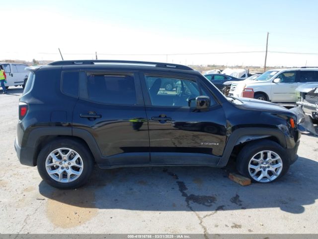 ZACCJBBB8JPH98229 Jeep Renegade Latitude 4x4