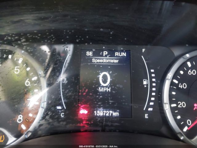 ZACCJBBB8JPH98229 Jeep Renegade Latitude 4x4