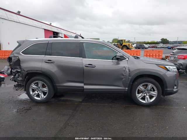 5TDDZRFH2KS969307 Toyota Highlander Limited