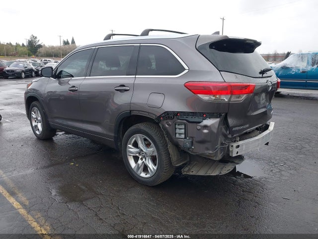 5TDDZRFH2KS969307 Toyota Highlander Limited