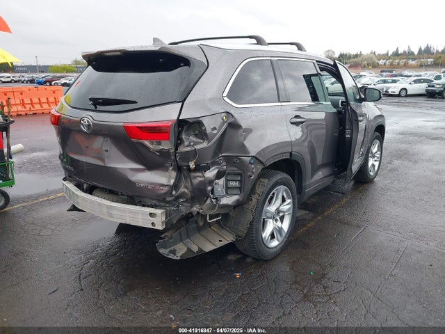 5TDDZRFH2KS969307 Toyota Highlander Limited