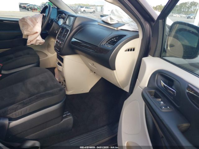 2C4RDGBG3HR865948 Dodge Grand Caravan Se