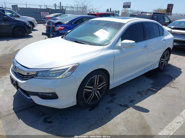 1HGCR3F98GA031819 Honda Accord Touring