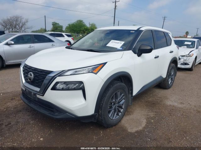 JN8AT3AA4MW017721 Nissan Rogue S Fwd