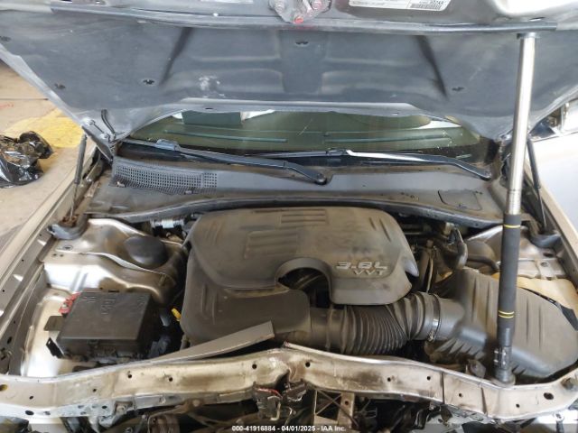 2016 CHRYSLER 300C 2C3CCAEG2GH190295 Photo 9