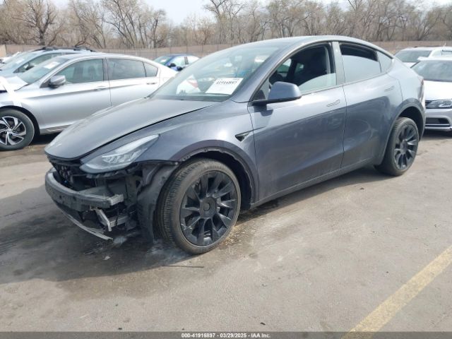 7SAYGDEE6NF309901 Tesla Model Y Long Range Dual Motor All-wheel Drive