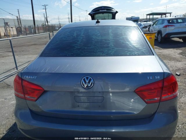 1VWBT7A38FC018848 Volkswagen Passat 1.8t Se