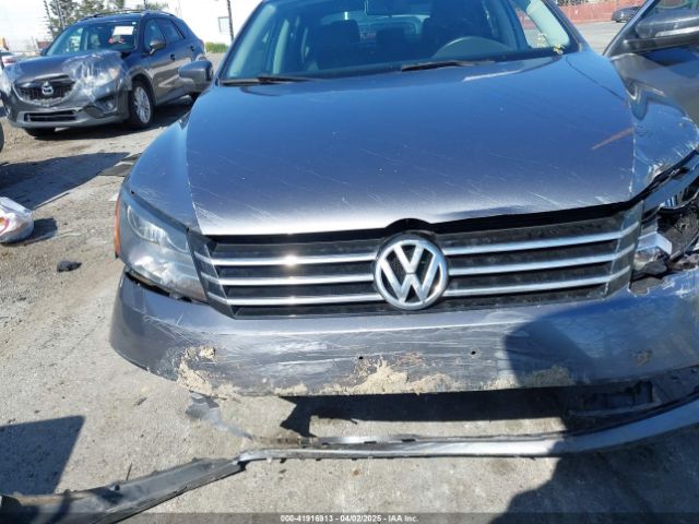 1VWBT7A38FC018848 Volkswagen Passat 1.8t Se