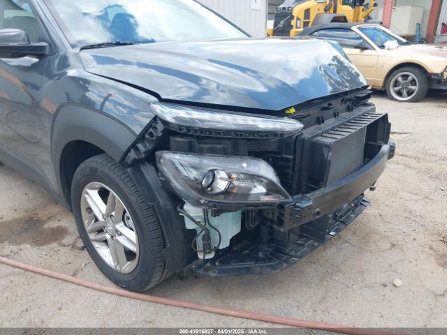 KM8K2CAB6PU048024 Hyundai Kona Se