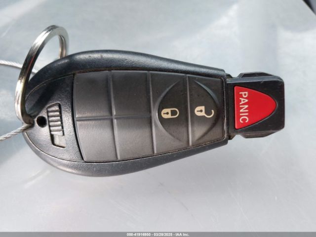 1C4PJLCS1HW669834 Jeep Cherokee Latitude Fwd