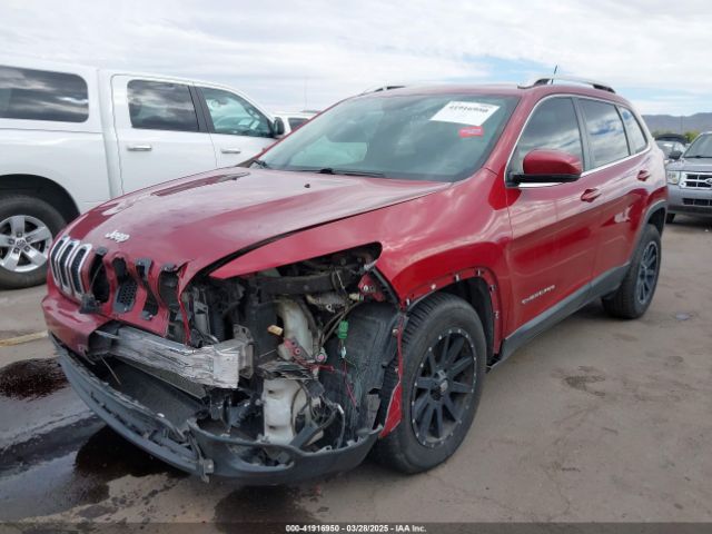 1C4PJLCS1HW669834 Jeep Cherokee Latitude Fwd