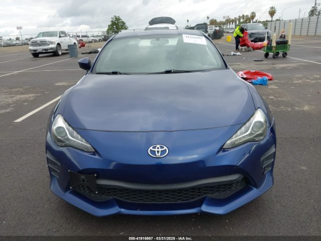JF1ZNAA1XH9700725 Toyota 86