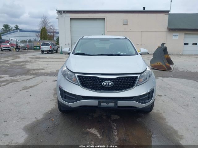 KNDPBCAC2G7850815 KIA Sportage Lx