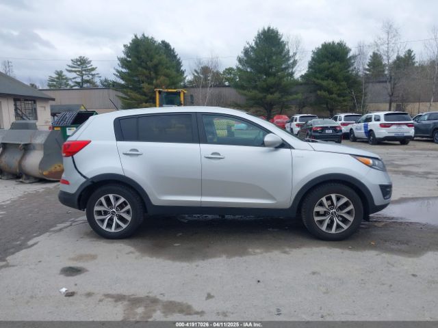 KNDPBCAC2G7850815 KIA Sportage Lx
