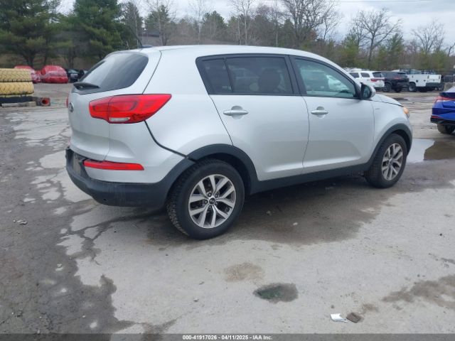 KNDPBCAC2G7850815 KIA Sportage Lx