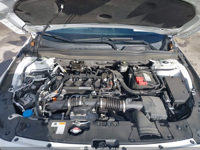 1HGCV1F15JA082258 Honda ACCORD LX