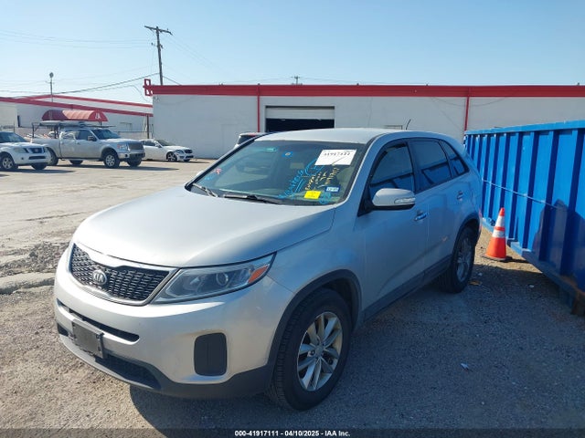5XYKT3A66EG472967 KIA SORENTO LX