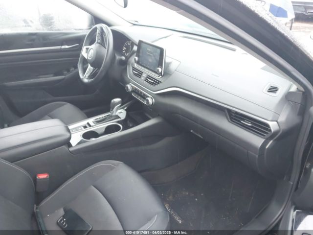 1N4BL4DW9NN345646 Nissan Altima Sv Intelligent Awd