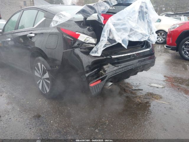 1N4BL4DW9NN345646 Nissan Altima Sv Intelligent Awd