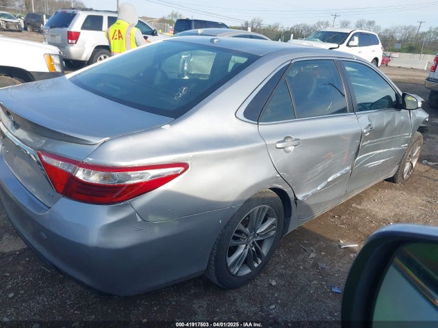 4T1BF1FK2FU482456 Toyota CAMRY SE