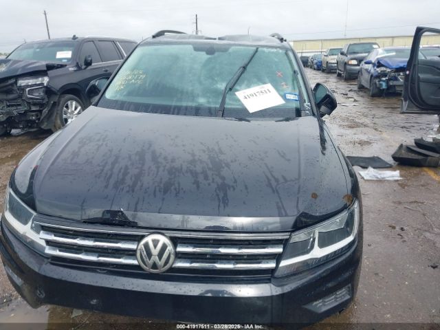 3VV3B7AX9JM068003 Volkswagen Tiguan