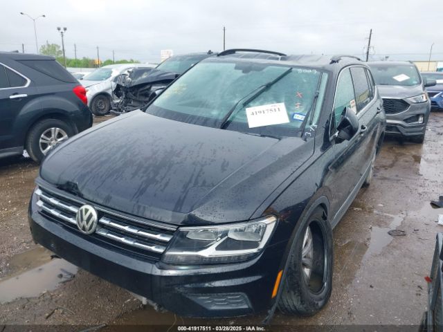 3VV3B7AX9JM068003 Volkswagen Tiguan