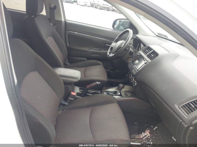 JA4AR3AU5JZ031314 Mitsubishi Outlander Sport 2.0 Le