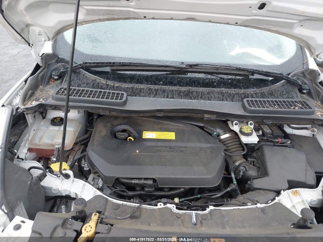 1FMCU0GX4GUC23998 Ford ESCAPE SE