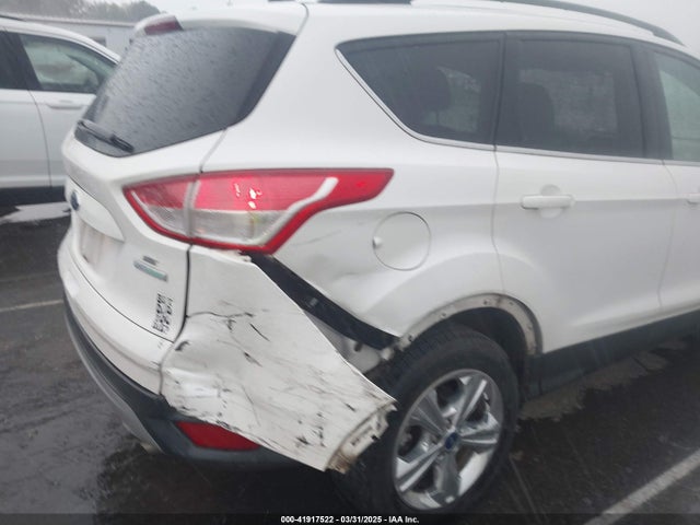 1FMCU0GX4GUC23998 Ford ESCAPE SE