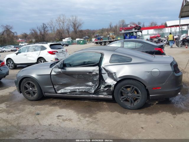 1ZVBP8AM1E5277123 Ford Mustang V6