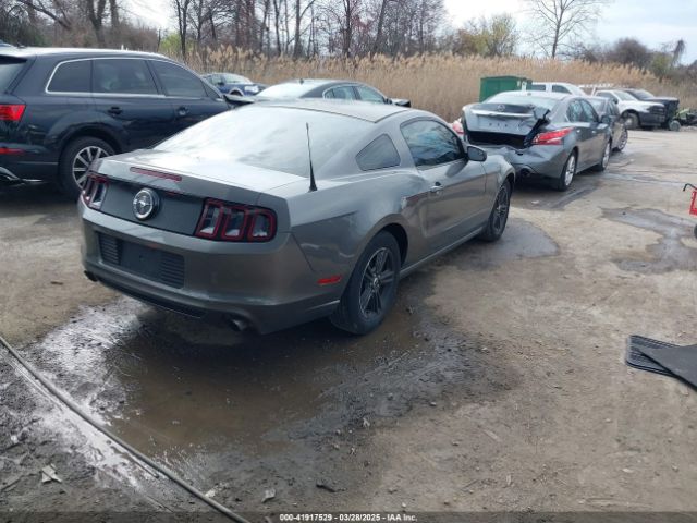 1ZVBP8AM1E5277123 Ford Mustang V6