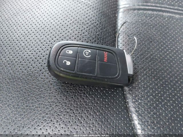 2018 RAM 1500 1C6RR7VT0JS291248 Photo 10