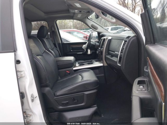 2018 RAM 1500 1C6RR7VT0JS291248 Photo 4
